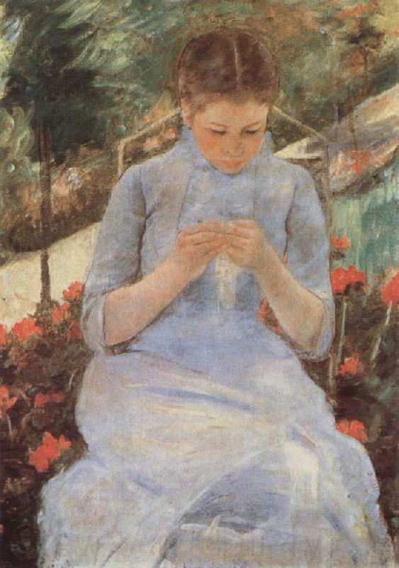Mary Cassatt Young woman sewing in the Garden Germany oil painting art